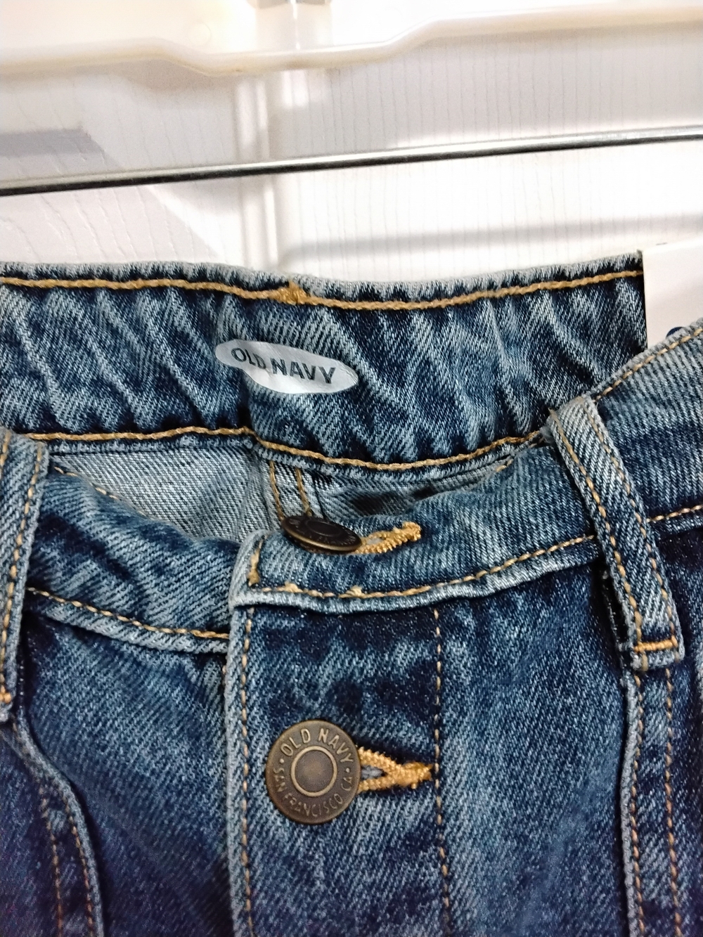 Old Navy Blue Denim Button-Front Skirt - Picture 6 of 10